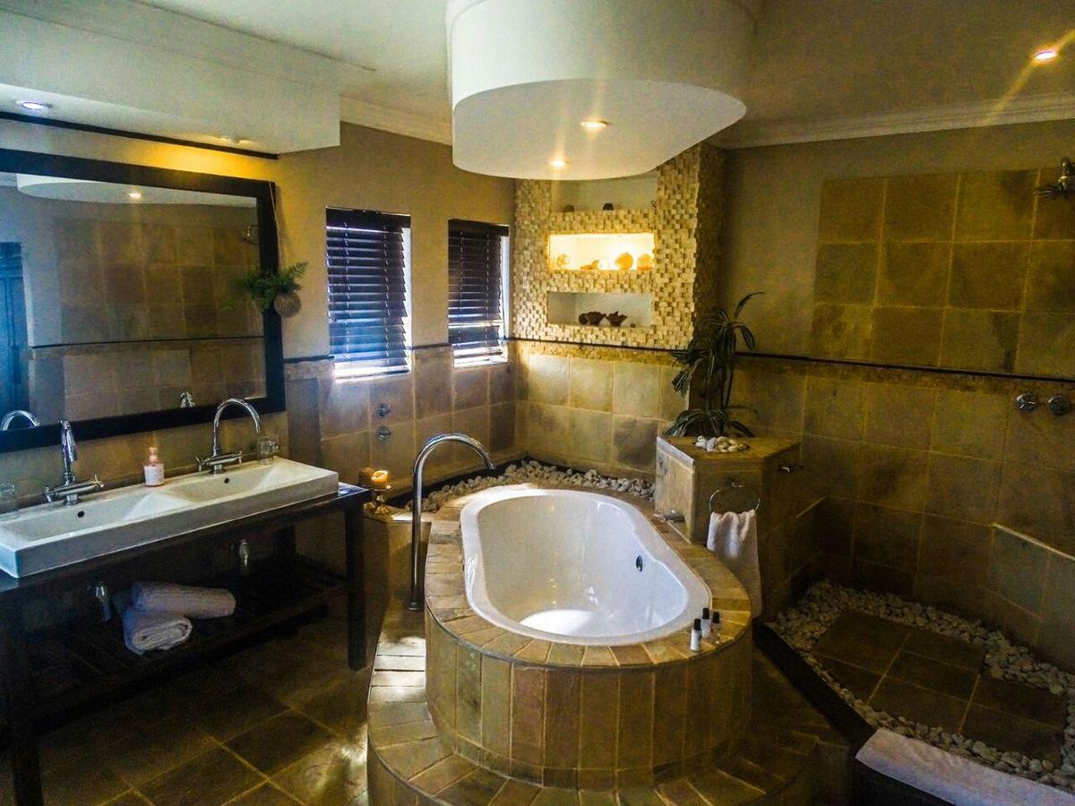 Fairways Hotel 3*