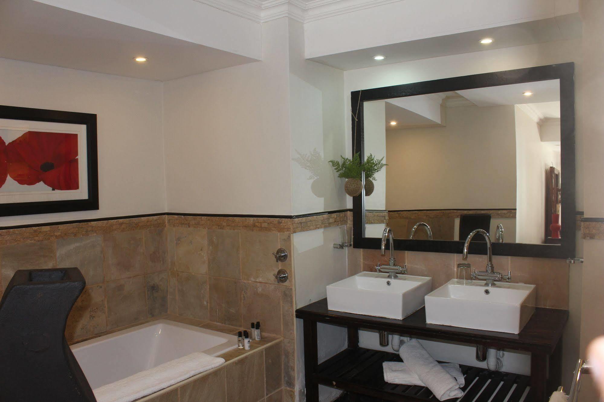 Hotel Fairways Ballito